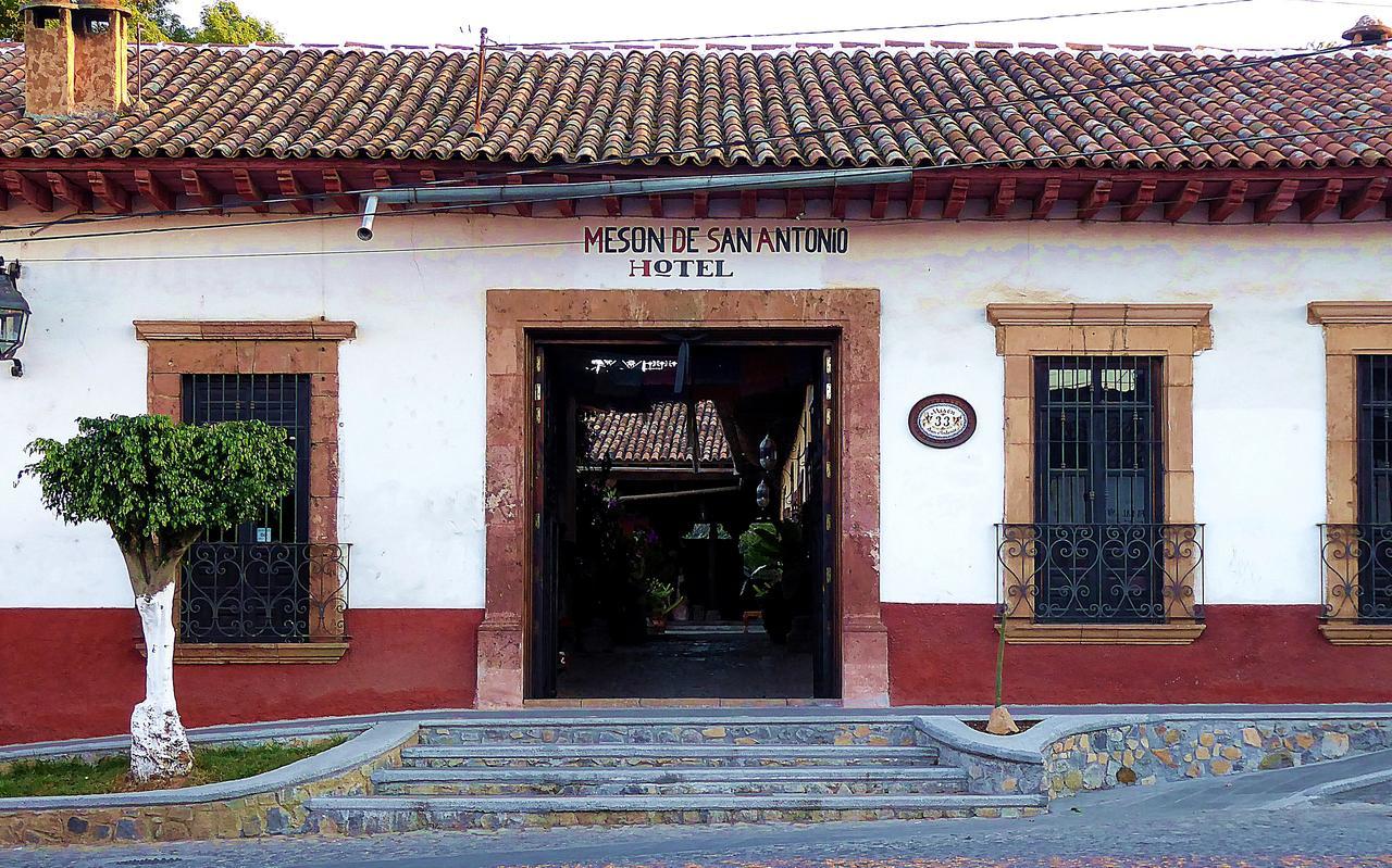 ホテル Meson De San Antonio パツクアロ エクステリア 写真